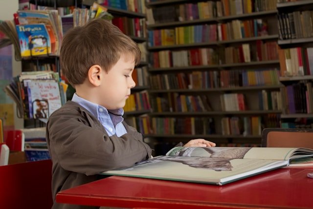 Read more about the article Maximizing E-Rate Funds: Tips for Schools and Libraries